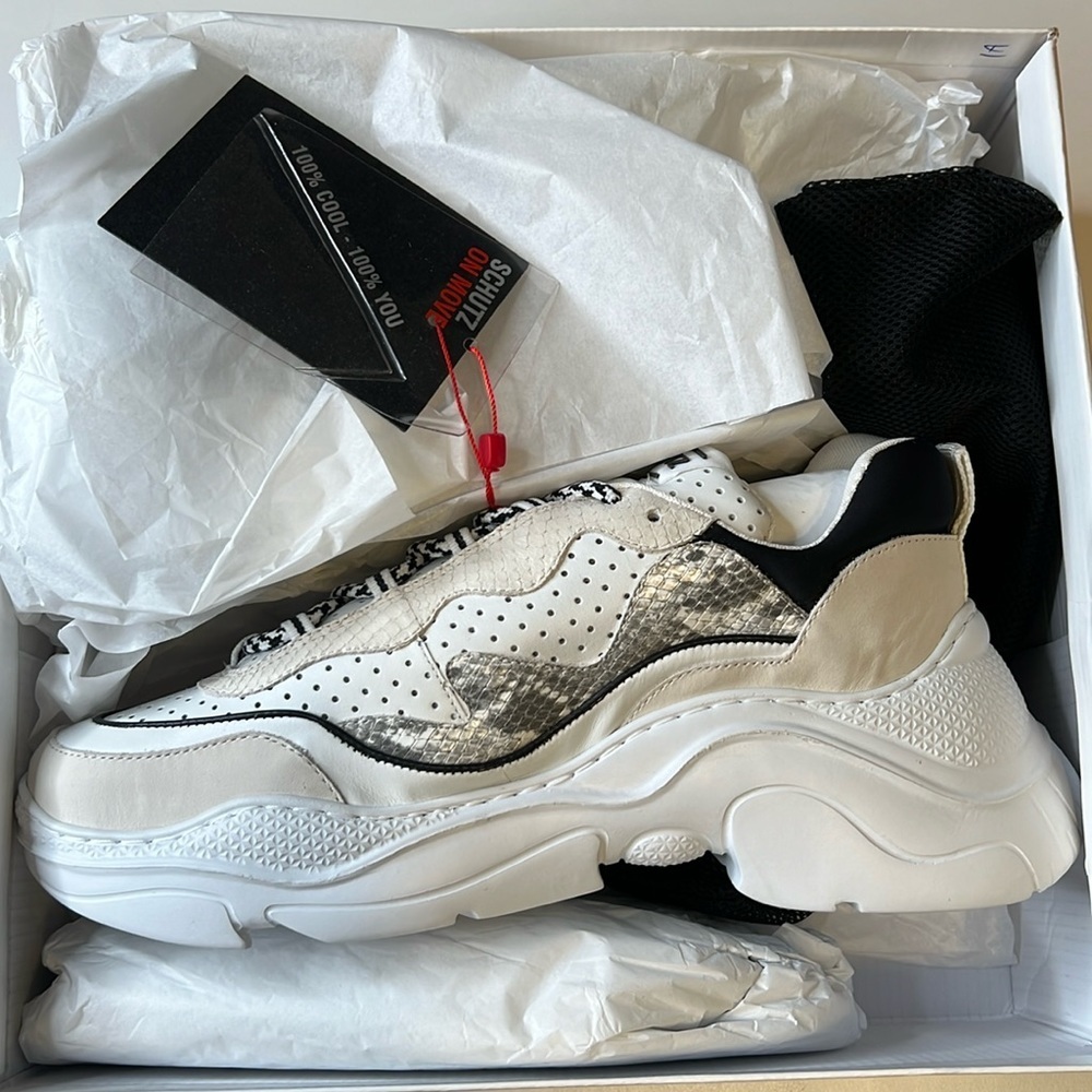 NEW Schutz Chunky Women’s Leather Sneaker - 9.5